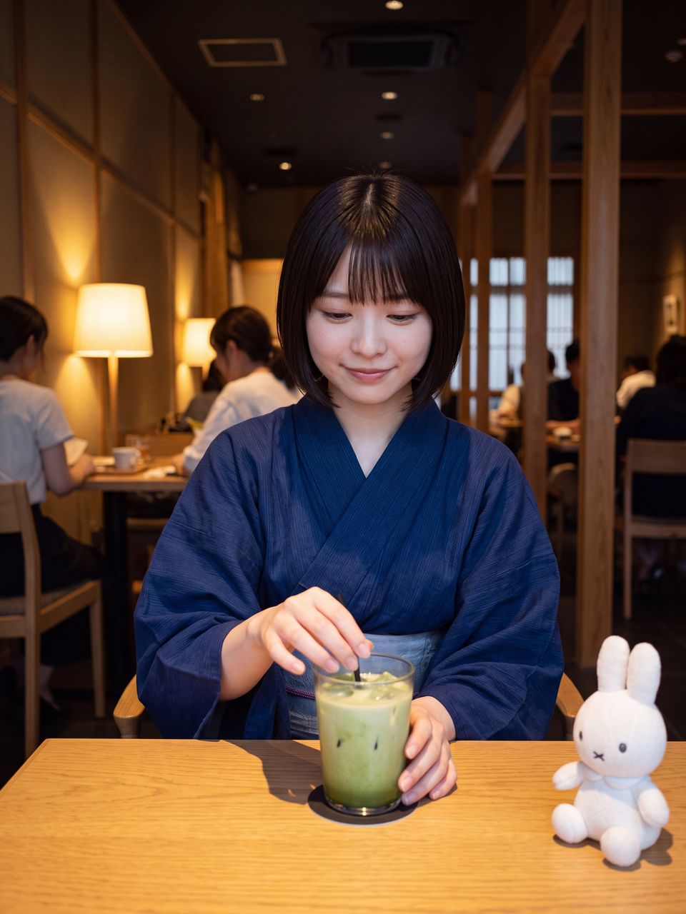 カフェでの星野美月